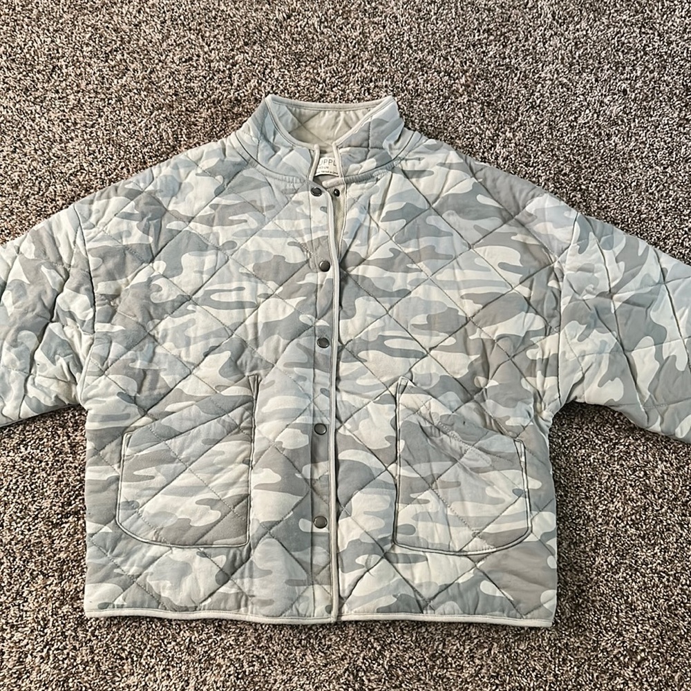 Camo cropped jacket